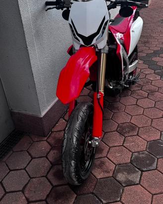 Honda CRF 450R 2020 con Targa