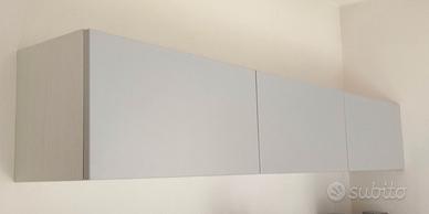 Living struttura frassino, ante col. Grigio chiaro