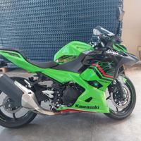 Kawasaki Ninja 400 - 2023