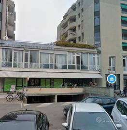Posto auto coperto a Pesaro