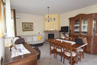 Rif.2460RV60664| bifamiliare san giorgio piacenti