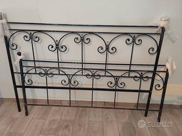 Testata letto matrimoniale