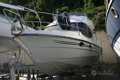 Galeon 28 fly