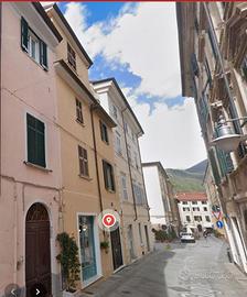 Lotto di n. 2 Appartamenti da ristrutturare