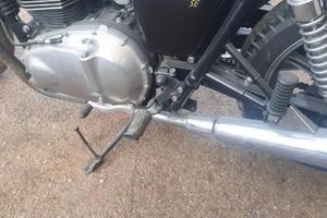 Moto 900cc bonneville