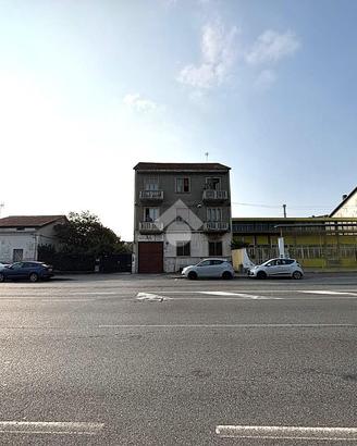 LABORATORIO A TORINO