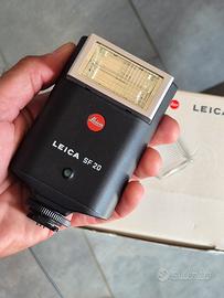 Flash Leica SF-20