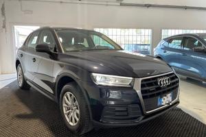 AUDI Q5 35 TDI quattro S tronic Business PROMO