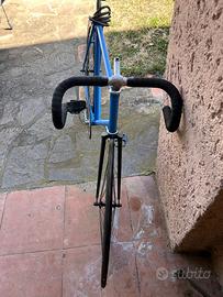 Bicicletta scatto fisso (single speed) buone cond.