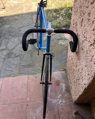 Bicicletta scatto fisso (single speed) buone cond.