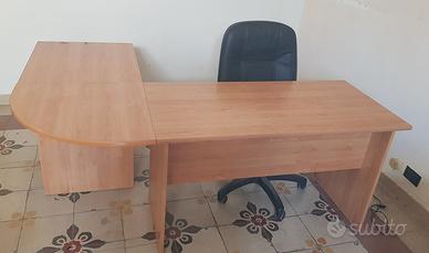 Scrivania angolare da ufficio truciolato laminato