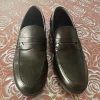 Mocassini verdi in pelle con suola in Vero cuoio