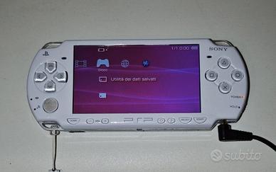 PSP 2004 bianca