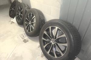 cerchi in lega + gomme invernali  rav4 225/60R18 