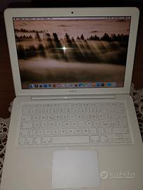 MacBook Bianco Policarbonato da Collezione