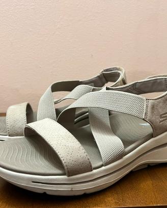 Skechers Go Walk Arch Fit Treasured