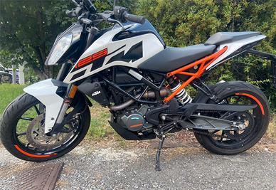 KTM Duke 125 2017 ABS