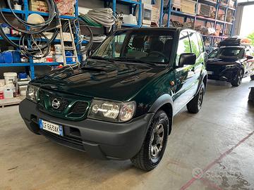 NISSAN Terrano II - 2002