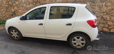 Dacia  Sandero