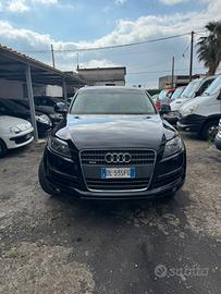 Audi Q7 3.0 V6 TDI 233CV quattro tiptronic Advance