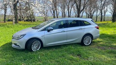 Opel Astra K SW cambio automatico 136cv
