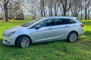 Opel Astra K SW cambio automatico 136cv
