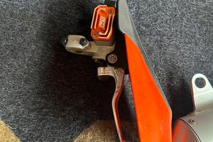 Impianto frenante completo BREMBO