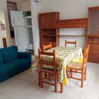 Trilocale luminoso con cucina arredata