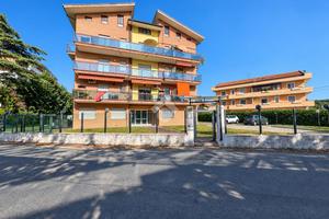 3 LOCALI A SAN GIOVANNI TEATINO