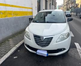 Lancia Ypsilon 1.2 69 CV 5 porte GPL Ecochic Gold