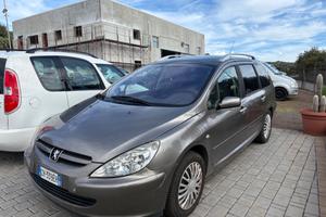 Peugeot 307 1.6 HDi 90 CV Station 7 posti