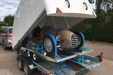 Rimorchio chiuso per trasporto piccole auto