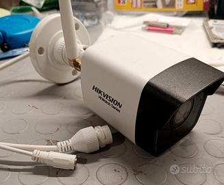 Videocamera IP HiKvision