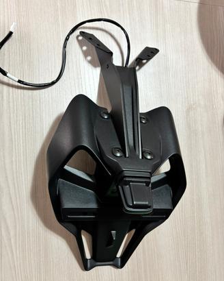 Porta targha t-max 2024