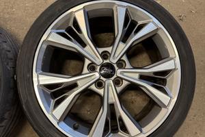 Cerchi in lega Ford Focus ST