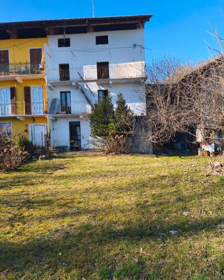 Cascina da ristrutturare