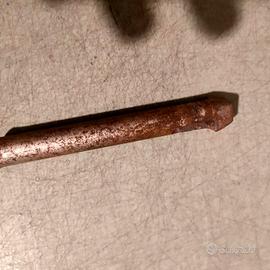 fustella in ferro per la pelle