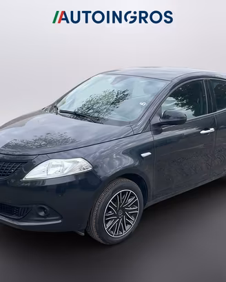 LANCIA Ypsilon 1.0 firefly hybrid Silver s&s 70cv