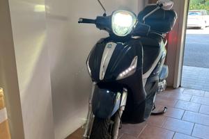 Piaggio Beverly 300 ie