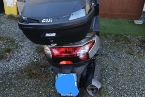 Scooter Kymco downtown 300i