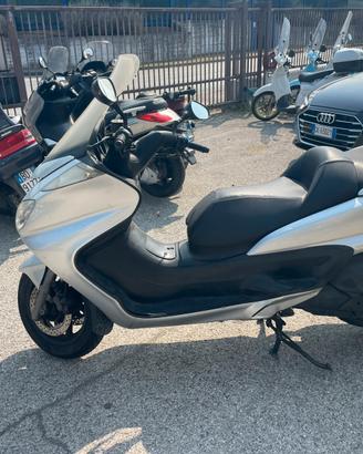 Yamaha Majesty 400 - anche per pezzi di ricambio