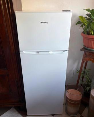 Frigorifero SMEG con freezer – come nuovo