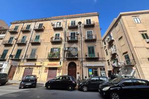 3 LOCALI A PALERMO