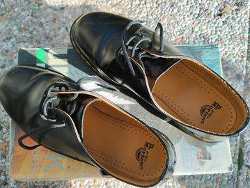 DR.MARTENS