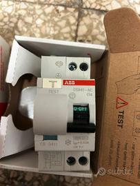 Interruttore magneto termico ABB