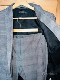Completo tailleur donna. Nuovo. Tg.42 ESPRIT