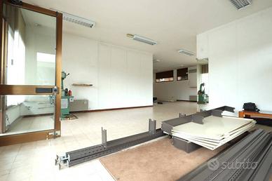 Immobile di 137 m² con 2 locali a Vicenza