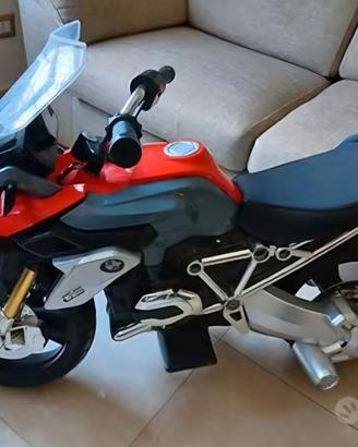 moto bmw elettrica per bambini 