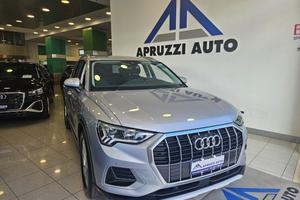 AUDI Q3 35 TDI S tronic Business Advanced