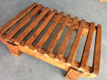 PEDANE IN LEGNO ANNI TRENTA. COMPLEMENTI DI ARREDO